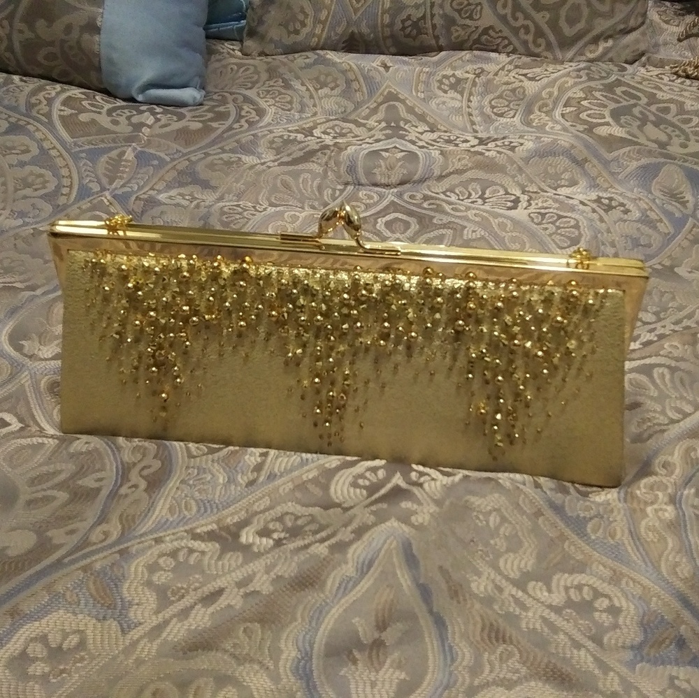 Purses - Picture 6 of 7